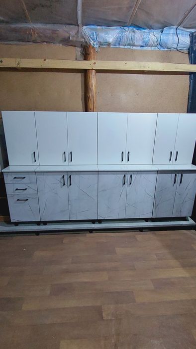 Кухня новая длина 320.вместе с газом