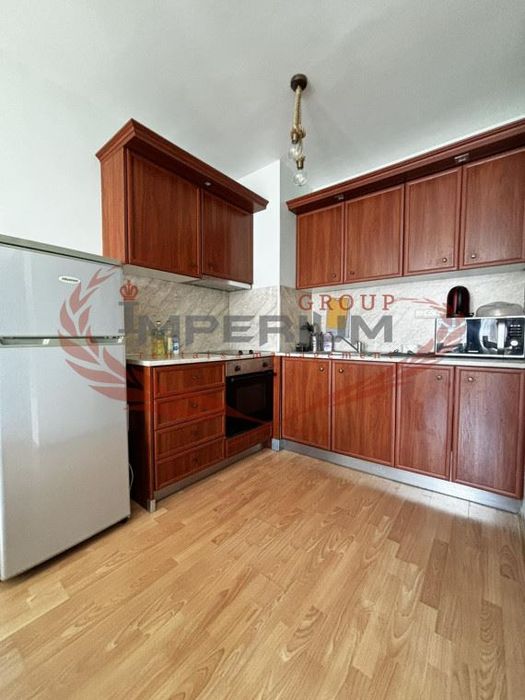 Дава се под наем Двустаен апартамент в к.к. Св.Св. Константин и Елена - 70 кв.м за 510 € - Снимка #3