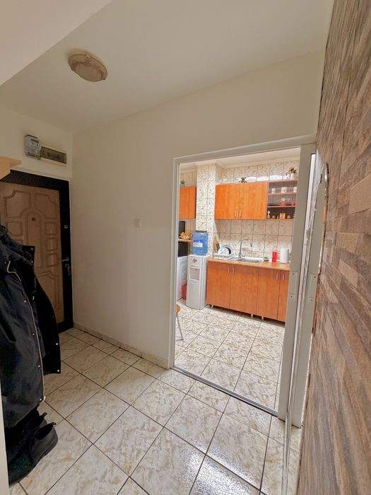 Apartament de vanzare 3 camere  Constantin Brancoveanu