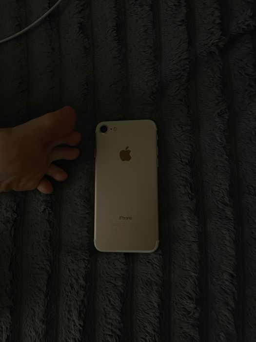 Iphone 7 128гб идеал