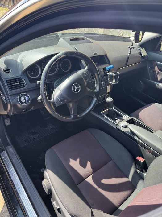 MERCEDES-BENZ C-Class 2010 — imagine 4