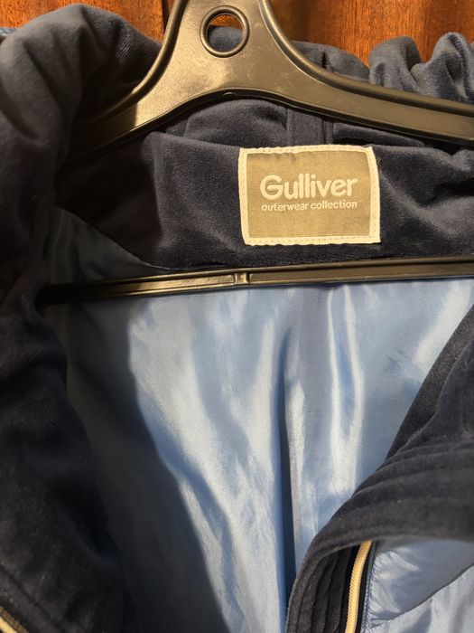 Продам зинюю куртку Guliver на девочку