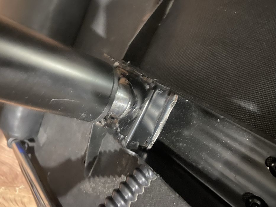 Продам компьютерное кресло