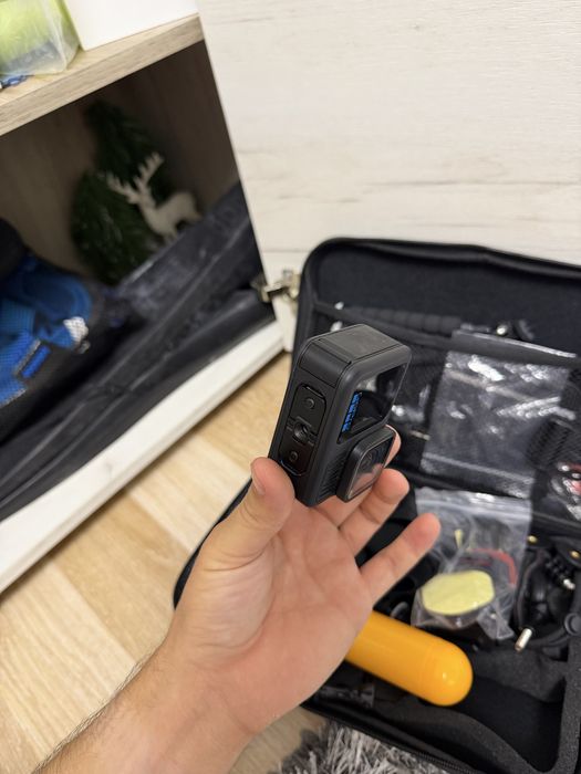 GoPro Hero 13 Black , bluetooth, wi-fi full accesorii