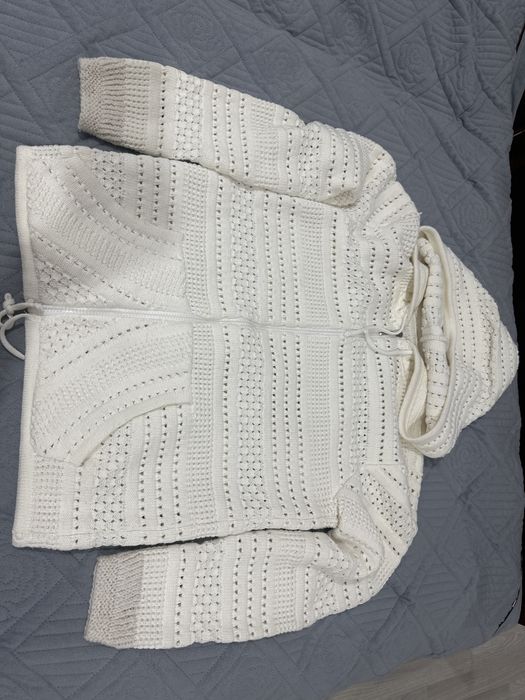 Вязаный кардиган ручной работы