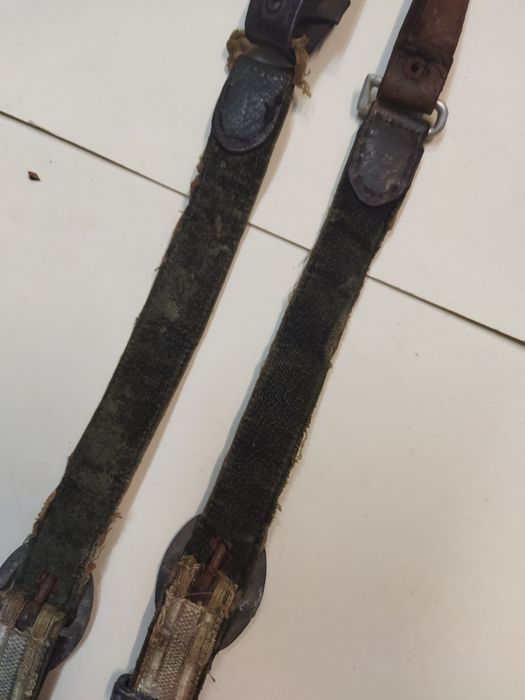 Царство България, носачи за редкия полицейски кортик.