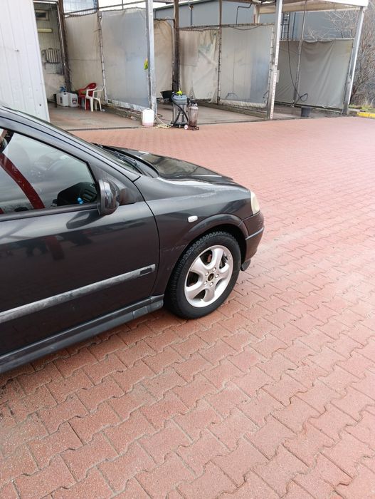 Опел астра гас цяла за части