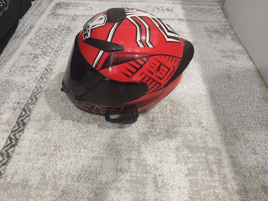 Продам умный шлем AGV c гарнитурой ( Bluetooth)