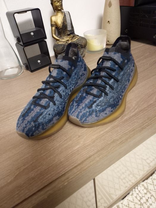 Adidasi Adidas Yeezy