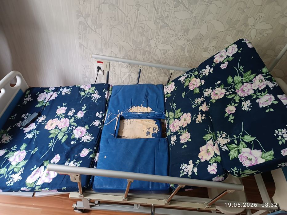 Медицинский кровать