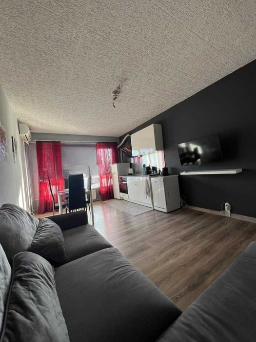 Дава се под наем Двустаен апартамент в София, Дианабад - 50 кв.м за 561 € - Снимка #2