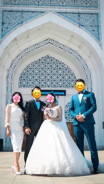 Свадебное платье