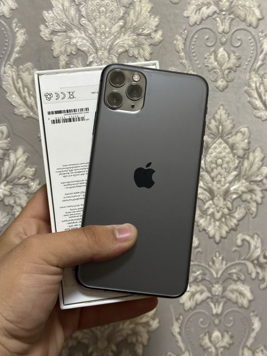 Iphone 11 pro max 83%