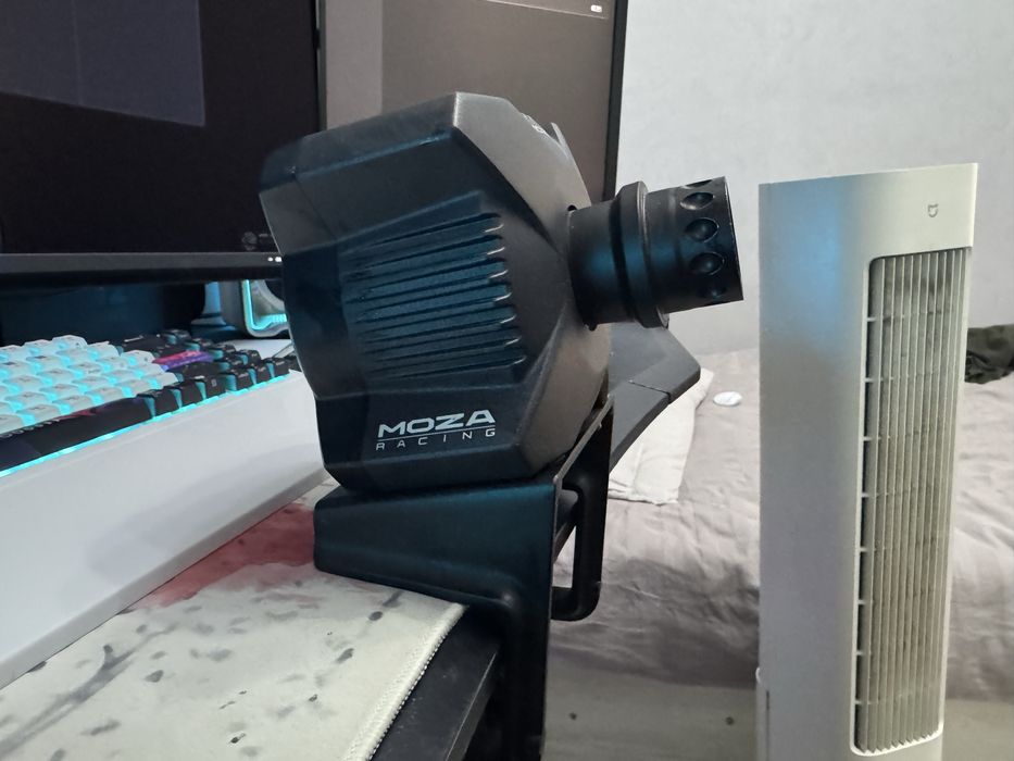 Игровой руль Moza R3 bundle