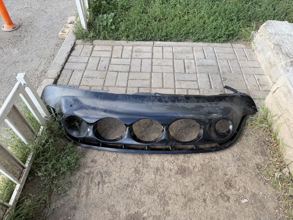 Передный бампер м