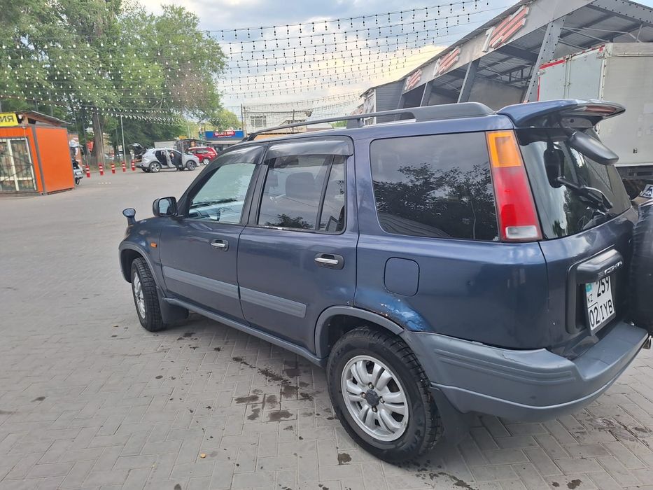 Продам Honda CR-V