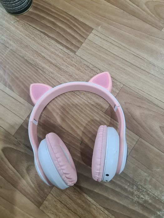 Наушники, почти новые