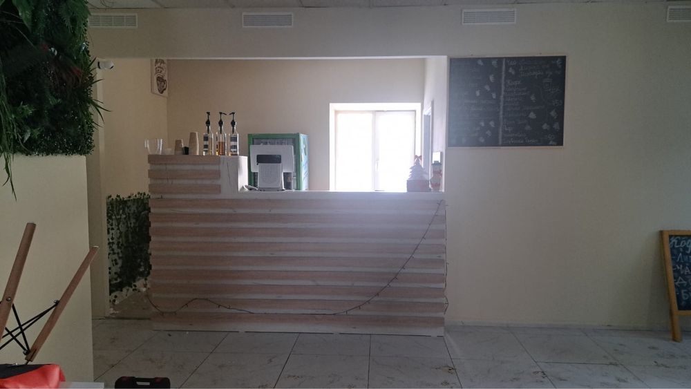 Сдам пиццерию  кафе   проходимое место