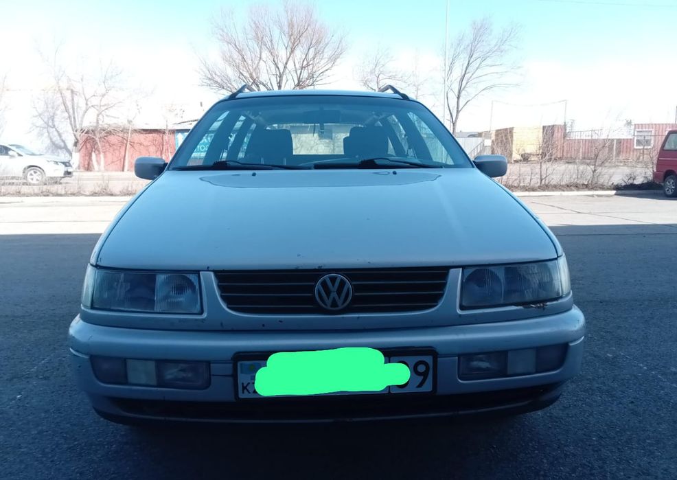 Volkswagen Passat B4 универсал, 2.0, МКПП
