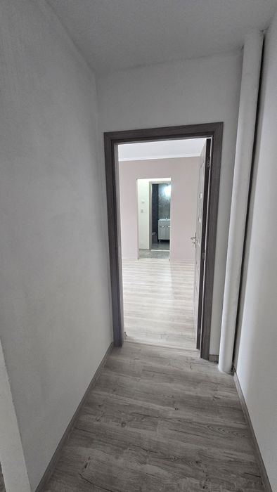 Vand apartament 3 camere,Micalaca 100,et.2,AMENAJAT