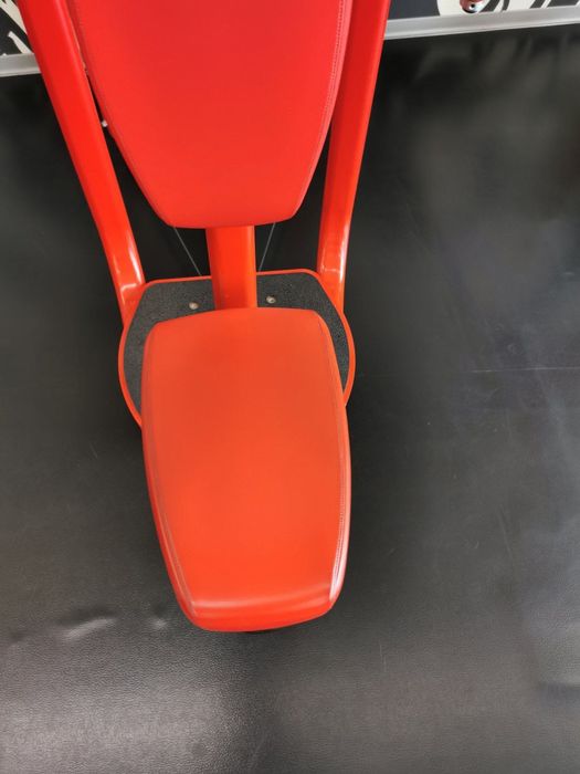 -50% Уред за гърди Life Fitness