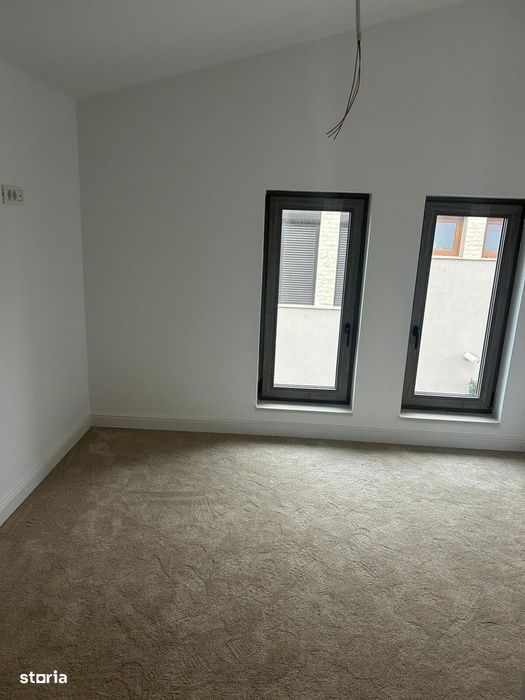 Casa premium individuala de vanzare, in Giroc