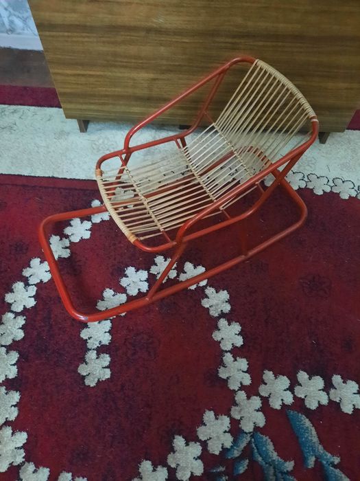 Продается детское кресло качалка