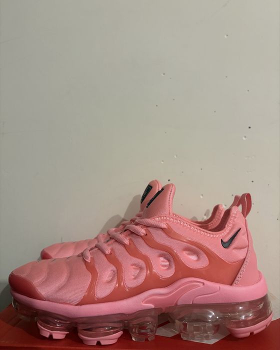 Nike Air VaporMax Plus Pink (Bubblegum/Hot Pink)- 37.5,40