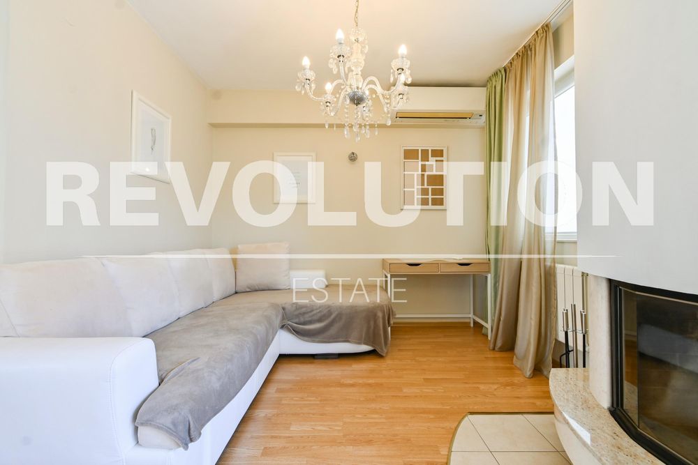 Продава се Тристаен апартамент в София, Павлово - 113 кв.м за 3009 €/кв.м - Снимка #2