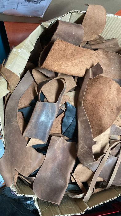 Bucati piele naturala