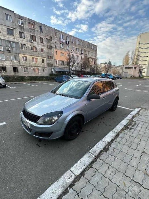 Opel Astra H 2004