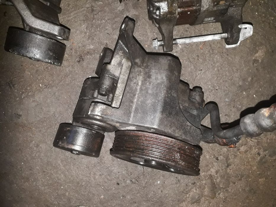 Запчасти на Субару Трибека