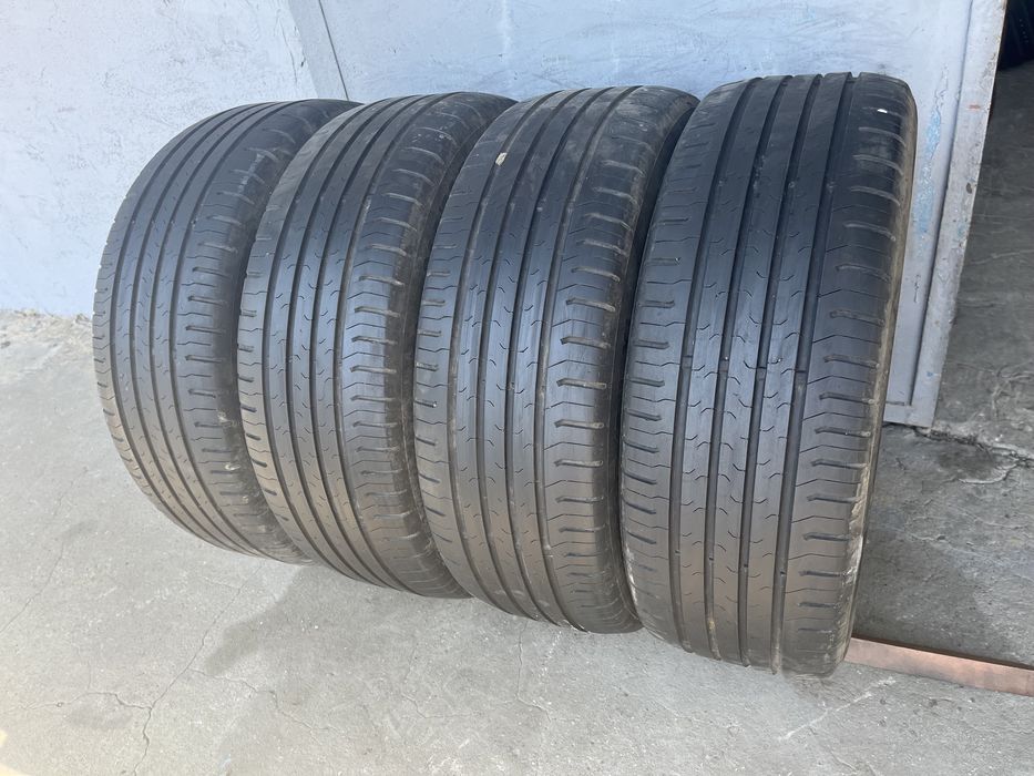 4 бр. летни гуми 205/55/17 Continental 5 mm DOT 1215