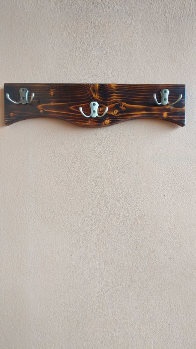 Vand cuiere handmade obtinute prin arta arderii (Shou Sugi Ban)