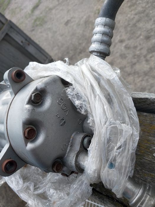 Продам запчасти  оригинал