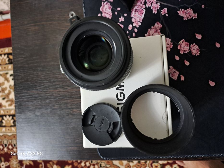 Обьективы Sigma 30mm 1.4