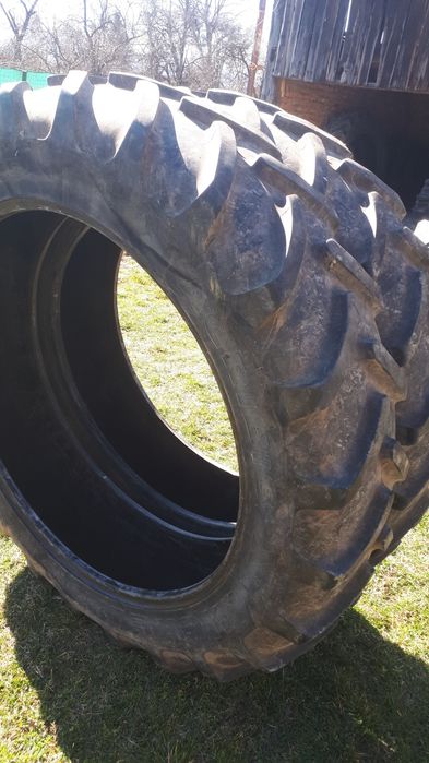 Cauciucuri tractor sau Ifron 12,4R38 Michelin radial