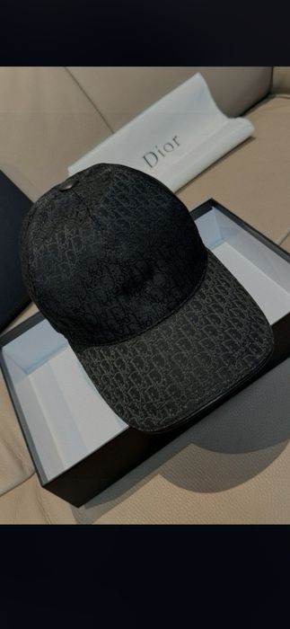 Șapcă Christian Dior,model 2026, preț fix