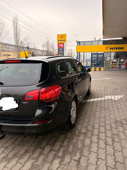 Opel astra j tourer