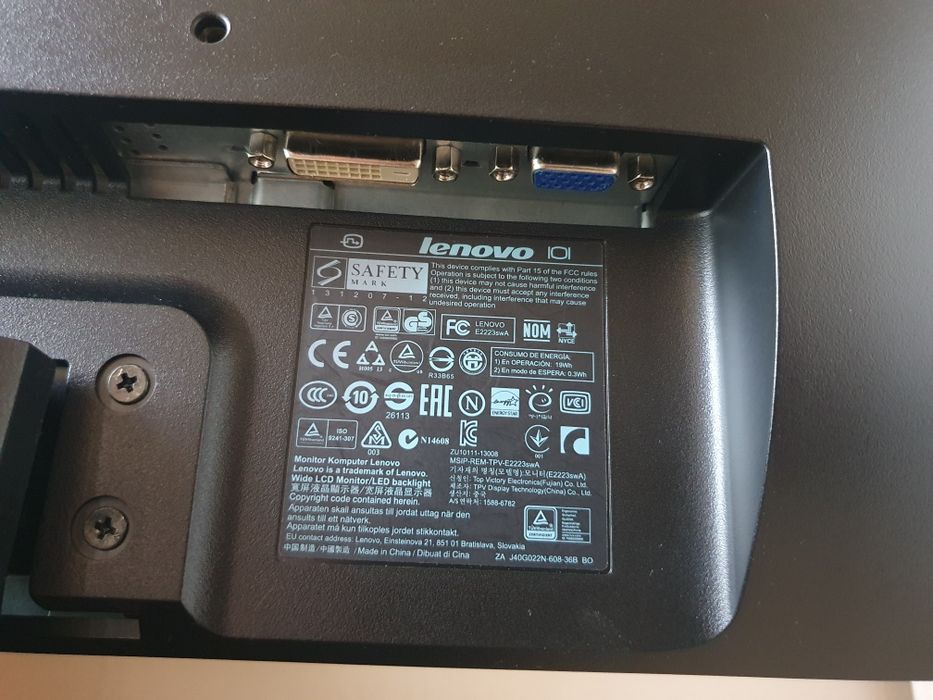 21.5" Full HD Монитор Lenovo ThinkVision E2223s – Отлично състояние