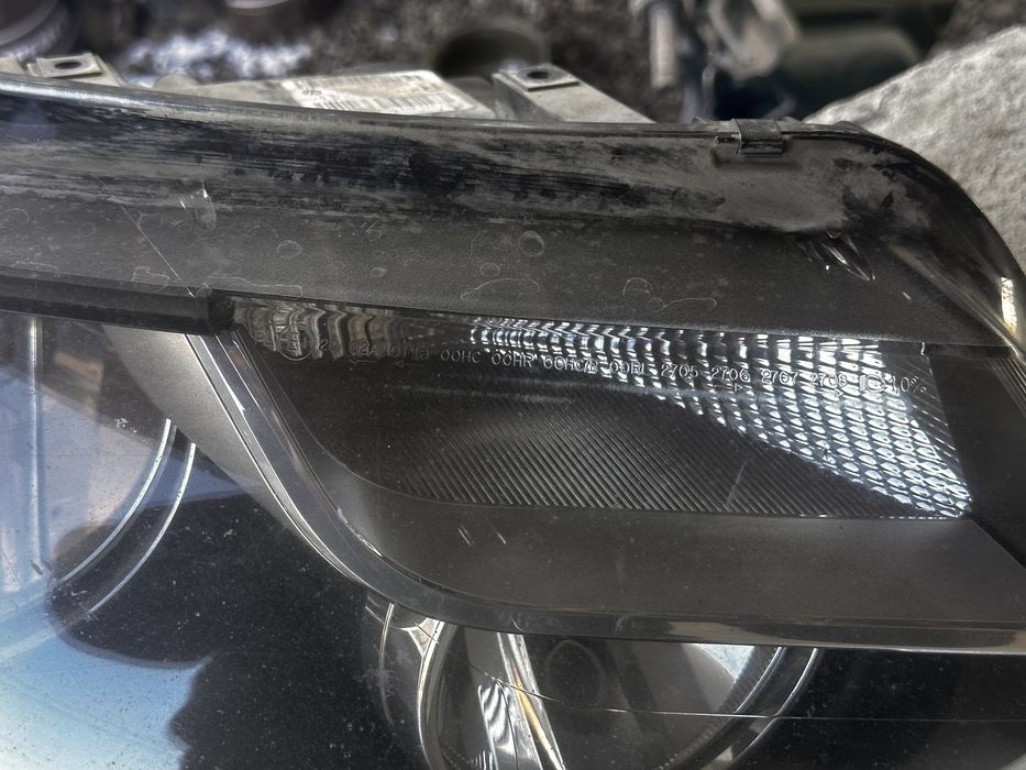 Правая  фара мультивен