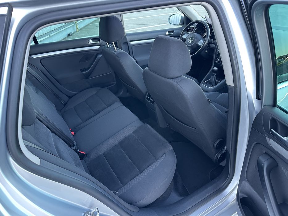 Vw Golf 6 Highline . 2.0 diesel. 2010. Euro 5 RAR ul efectuat