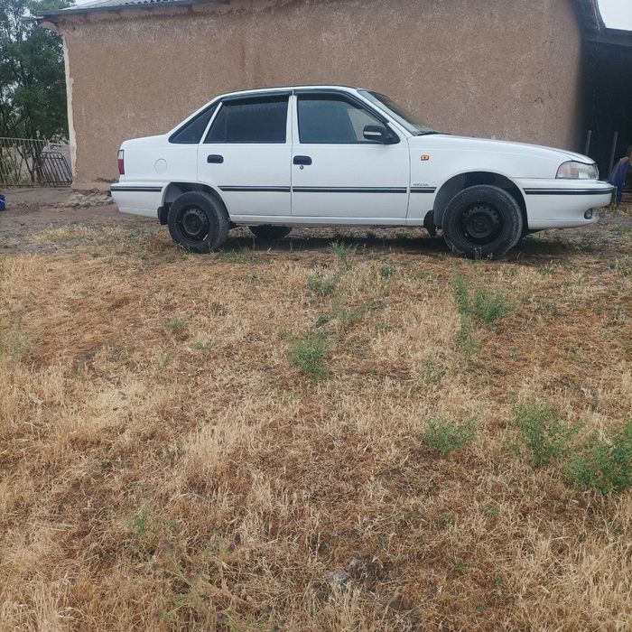 Nexia1 holati yaxshi mator karobkaga ishi yuq