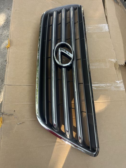 Решетка радиатора Lexus GX 470