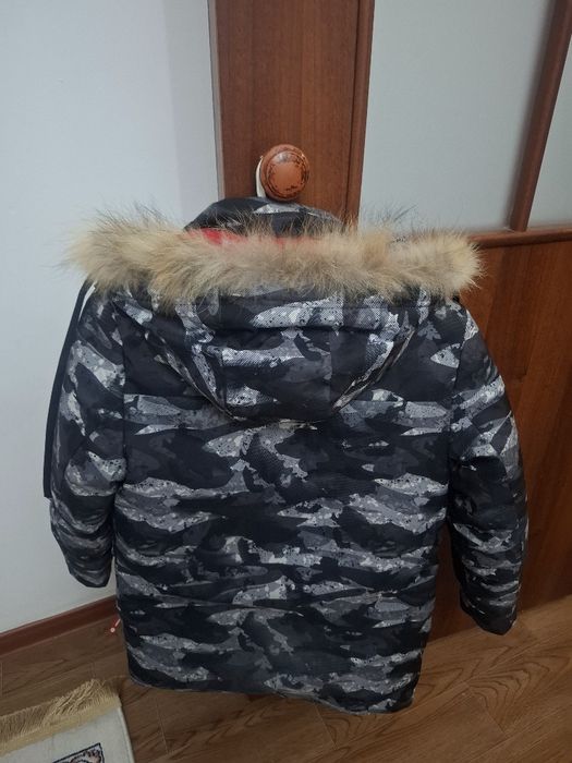 Куртка Пуховик почти новый