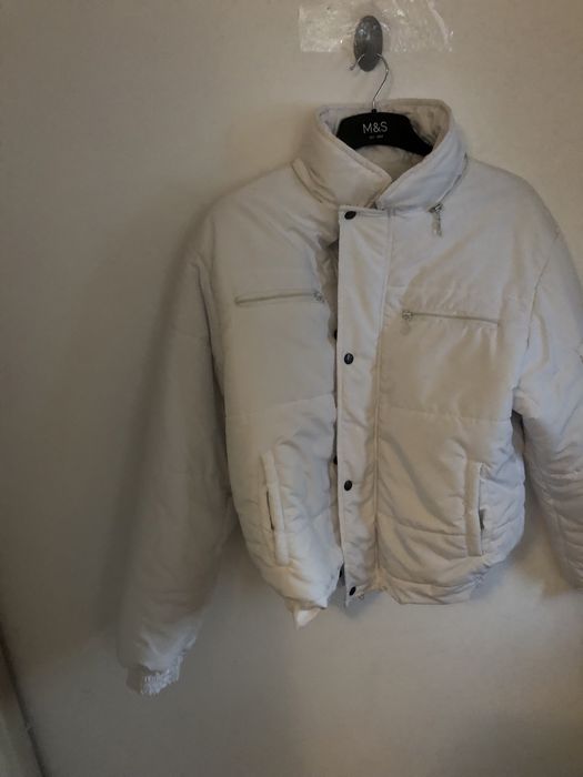 geaca alba fara gluga