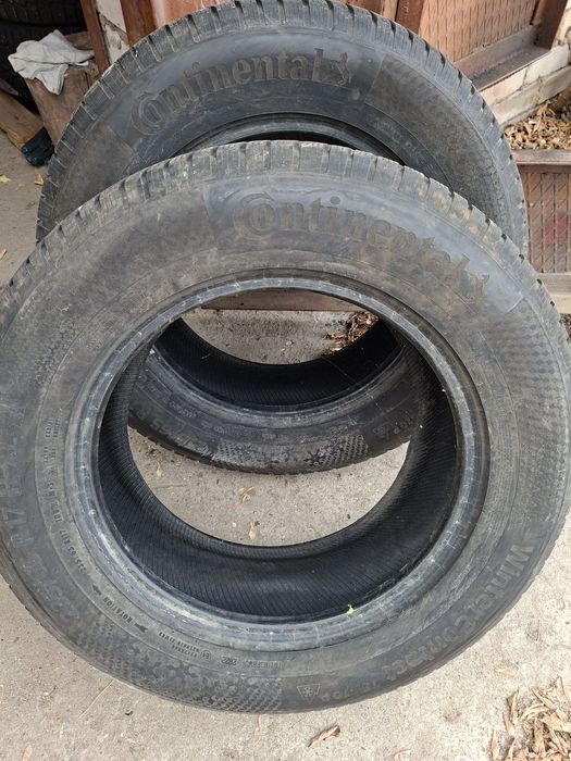 Продам шины 235/65/17 континенталь