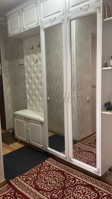 Продам шкаф для прихожую