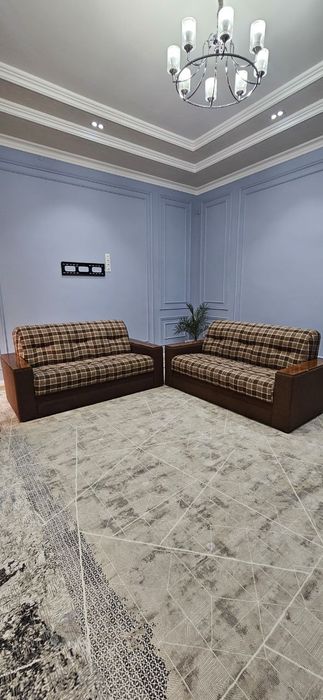 Yumshoq divan sotiladi