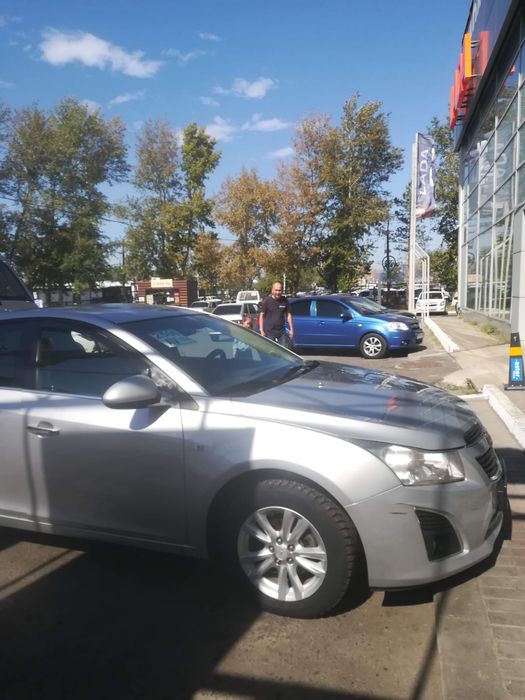 Продам      машину